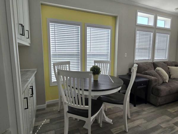 2022 Chariot Eagle Hawk Mobile Home