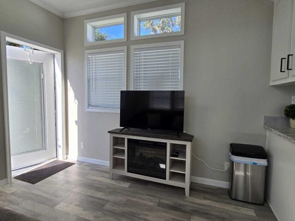 2022 Chariot Eagle Hawk Mobile Home