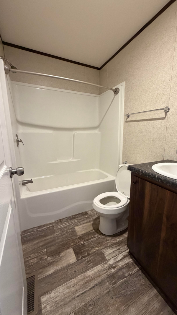 2022 Skyline CHPR-1676H32P02 Manufactured Home