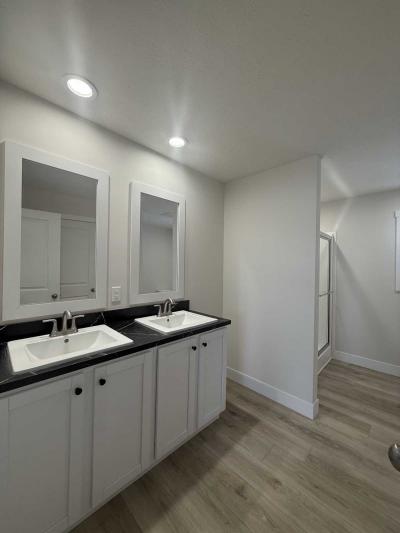 Photo 5 of 42 of home located at 22359 S Cedar Drive Channahon, IL 60410