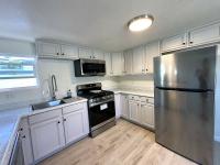 1986 CHAMPION	 PARKRIDGE	 Manufactured Home