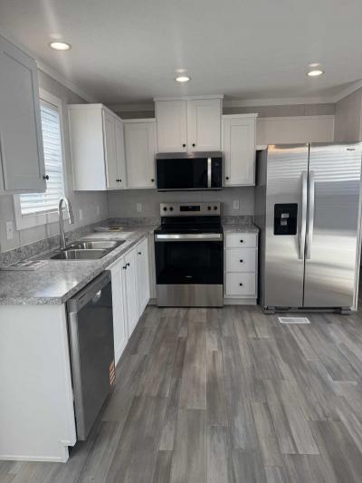 Mobile Home at 4086 Boston Rd Lot 30 Brunswick, OH 44212