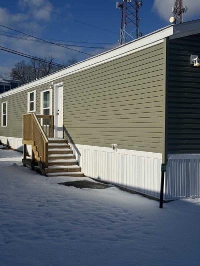 Mobile Home at 4086 Boston Rd Lot 30 Brunswick, OH 44212
