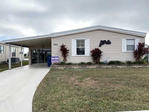 Photo 1 of 2 of home located at 7911 Bonita Way Ellenton, FL 34222