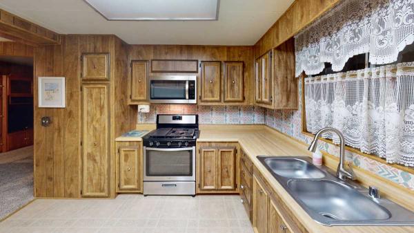 1976 Silvercrest Mobile Home