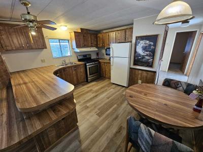 Photo 3 of 8 of home located at 11101 E. University Dr. #124 Apache Junction, AZ 85120