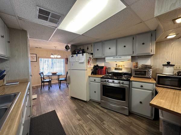 1977 Schult Manufactured Home