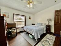 2002 Titan N/A Manufactured Home