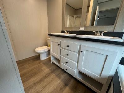 Photo 5 of 8 of home located at Home 1068 Cimmaron Trail Gardner, KS 66030