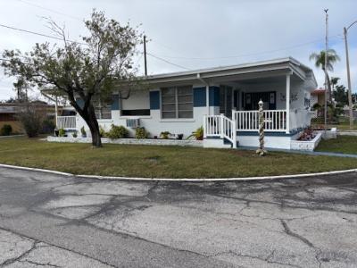 Mobile Home at 2419 Gulf To Bay Blvd, Lot 911 Clearwater, FL 33765
