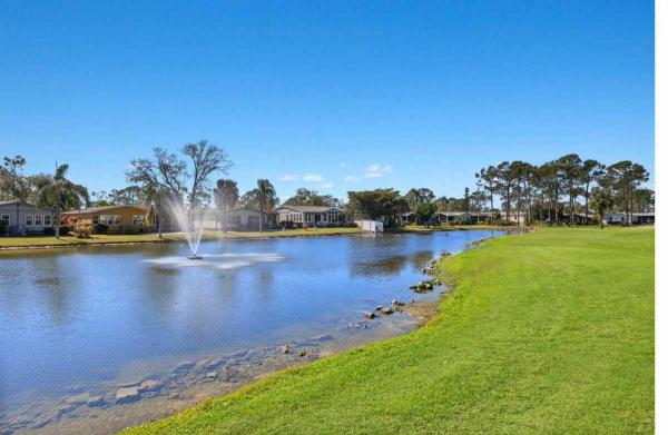 1988 PALM HS Manufactured Home