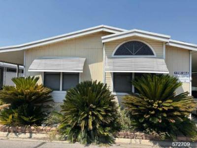 Mobile Home at The Lakes At Hemet West 5001 W Florida Ave Spc 747 Hemet, CA 92545