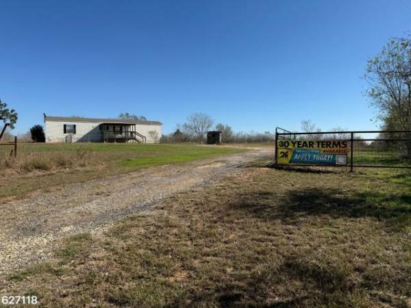 Photo 1 of 2 of home located at 775 Thompson Rd Dale, TX 78616