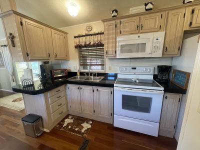 Photo 3 of 15 of home located at 7125 Fruitville Rd 1087 Sarasota, FL 34240