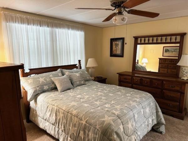 1993 Broo Manufactured Home