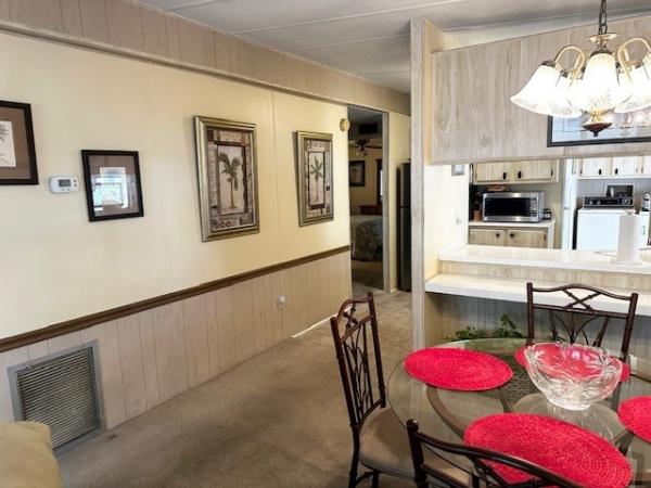 1993 Broo Manufactured Home