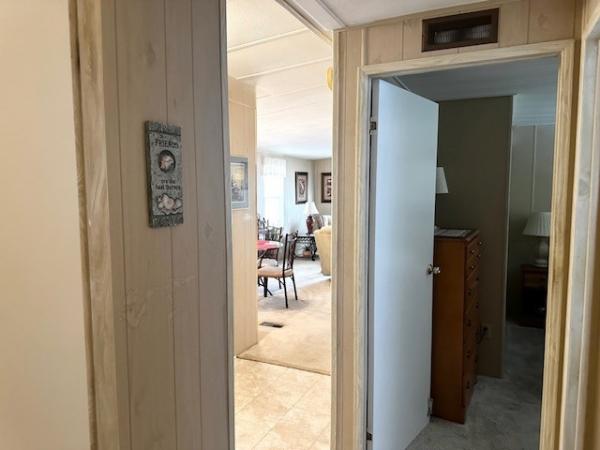 1993 Broo Manufactured Home