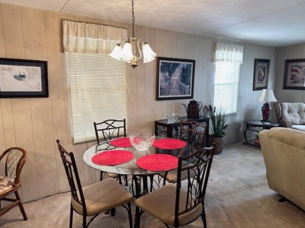 1993 Broo Manufactured Home