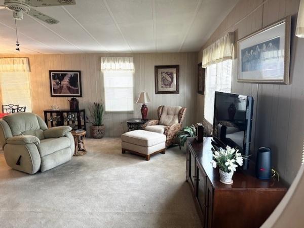 1993 Broo Manufactured Home