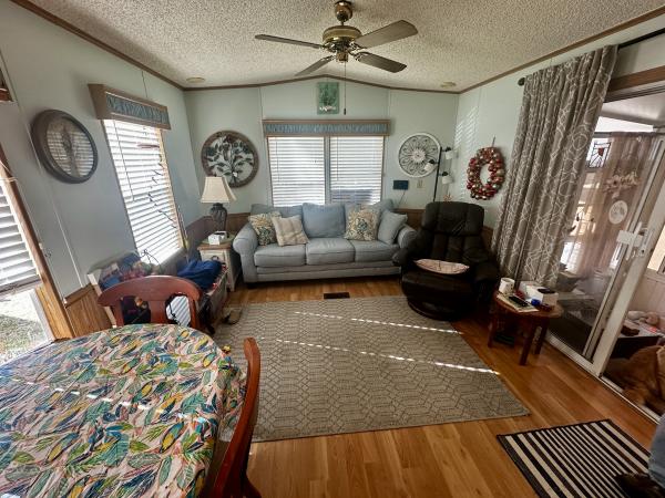 1989 Mobile Home