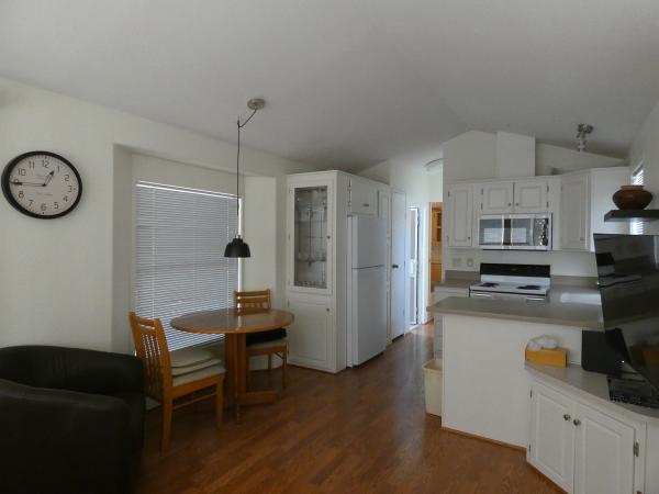 2000 CAVCO Mobile Home