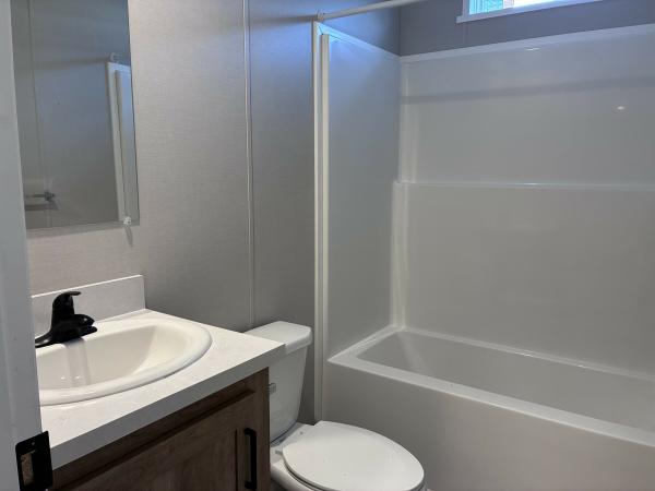 2025 Champion RAPB2448H32382 Mobile Home