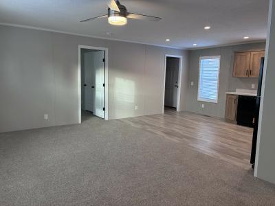 Photo 2 of 8 of home located at 236 Norman Dr Highland, MI 48357