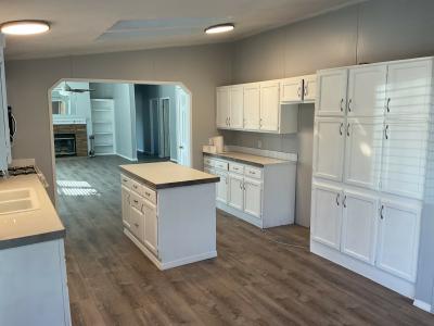 Photo 4 of 10 of home located at 966 Bandera Street San Marcos, TX 78666