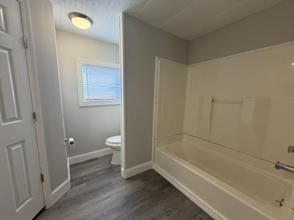 1982 DEST 2108A/B Mobile Home