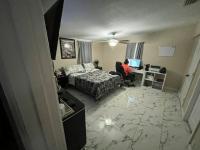 1985 Brig Manufactured Home