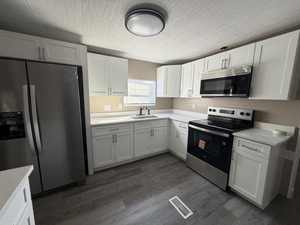 1982 DEST 2108A/B Mobile Home