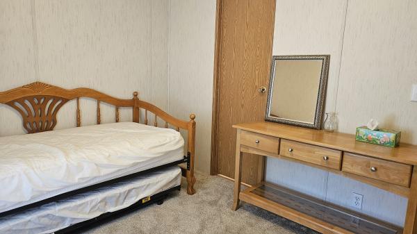 2002 SPRI SPRI Mobile Home