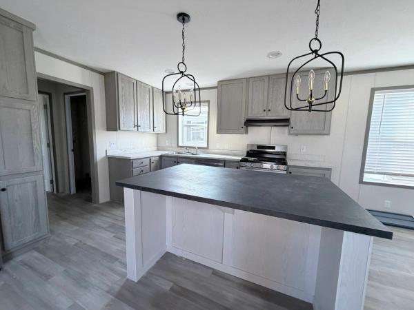 2025 Clayton Homes Inc Pulse Mobile Home