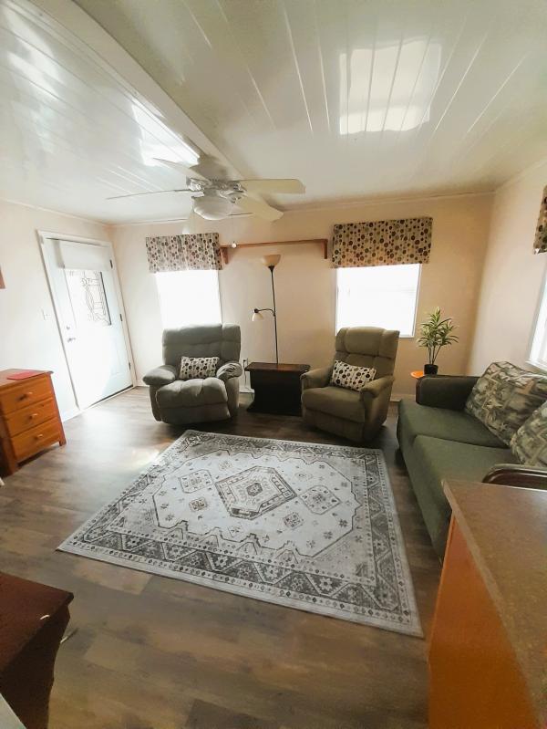 2005 Palm Harbor unknown Mobile Home