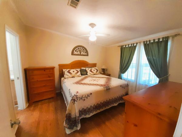 2005 Palm Harbor unknown Mobile Home