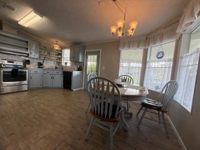 Photo 5 of 14 of home located at 103 Arietta Court Auburndale, FL 33823