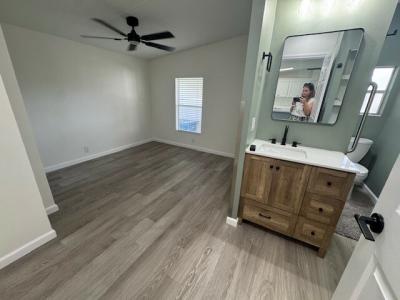 Photo 5 of 8 of home located at 322 Winter Garden Ct. Lake Alfred, FL 33850