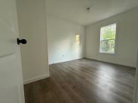 2026 Champion LM2840H32PO1 Mobile Home