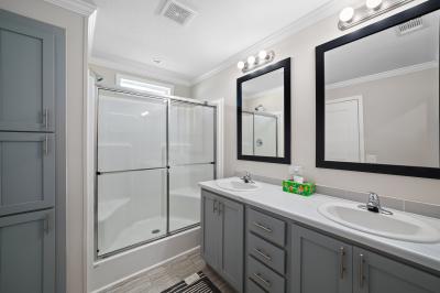 Mobile Home at 479 Rahm Way Lady Lake, FL 32159