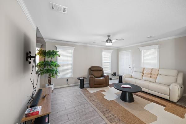 2025 Champion SIG4442C Mobile Home