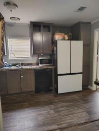 2018 CHAMPION HOME BUILDERS, INC 20-YS1676D Mobile Home