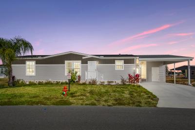 Photo 2 of 18 of home located at 479 Rahm Way Lady Lake, FL 32159