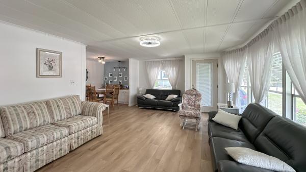 1982 Palm Harbor Mobile Home