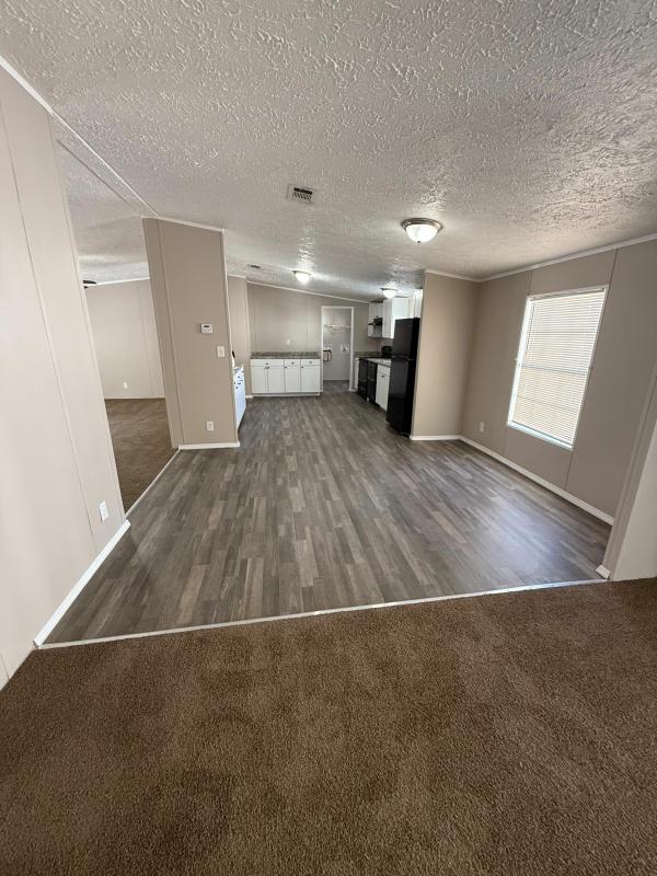 2000 Clayton Homes Inc Riverwood Mobile Home