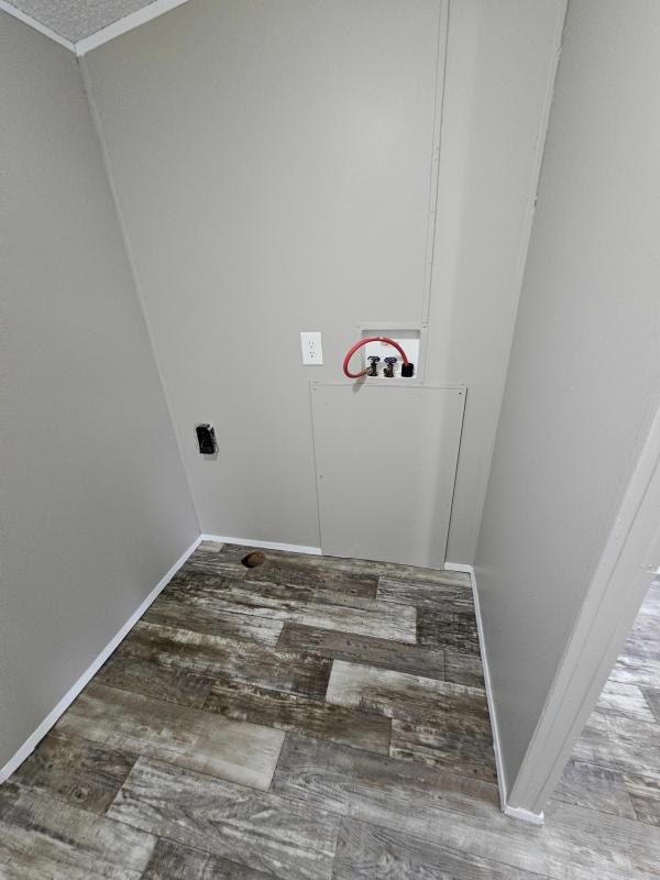 2002 Liberty Waverlee Mobile Home