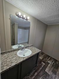 2002 Liberty Waverlee Mobile Home