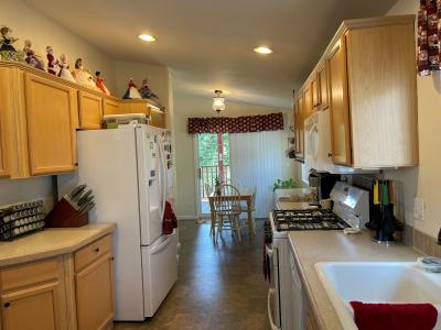 Photo 4 of 16 of home located at 46041 Road 415 Lot # 098 Coarsegold, CA 93614