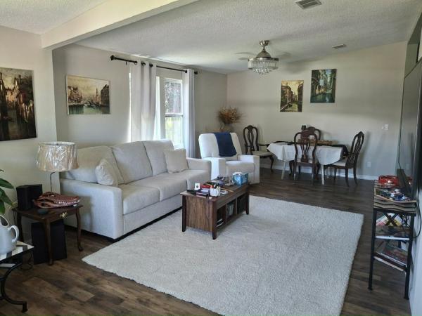 1988 Fleetwood NA Mobile Home