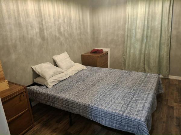 1988 Fleetwood NA Mobile Home