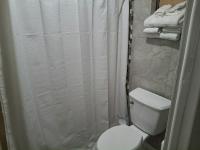 1988 Fleetwood NA Mobile Home